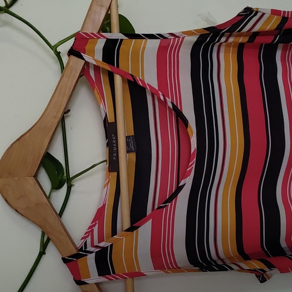 Primark - Picture 2 of 3